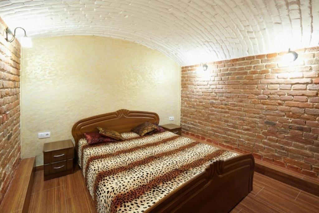 2 Rooms Central Anna Apartment Lviv Exterior photo